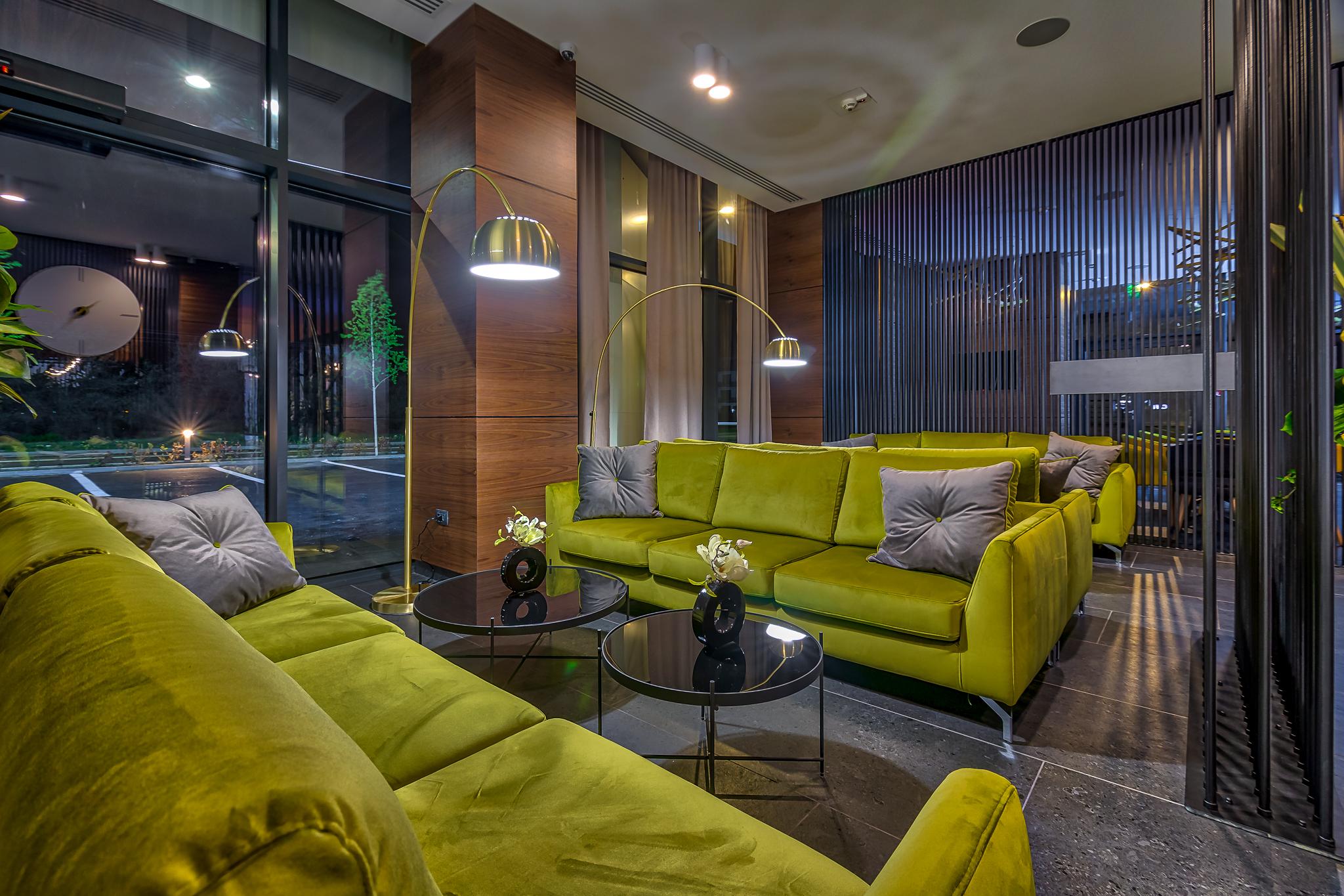 Nyota Hotel & Conference Center Мамая Екстериор снимка