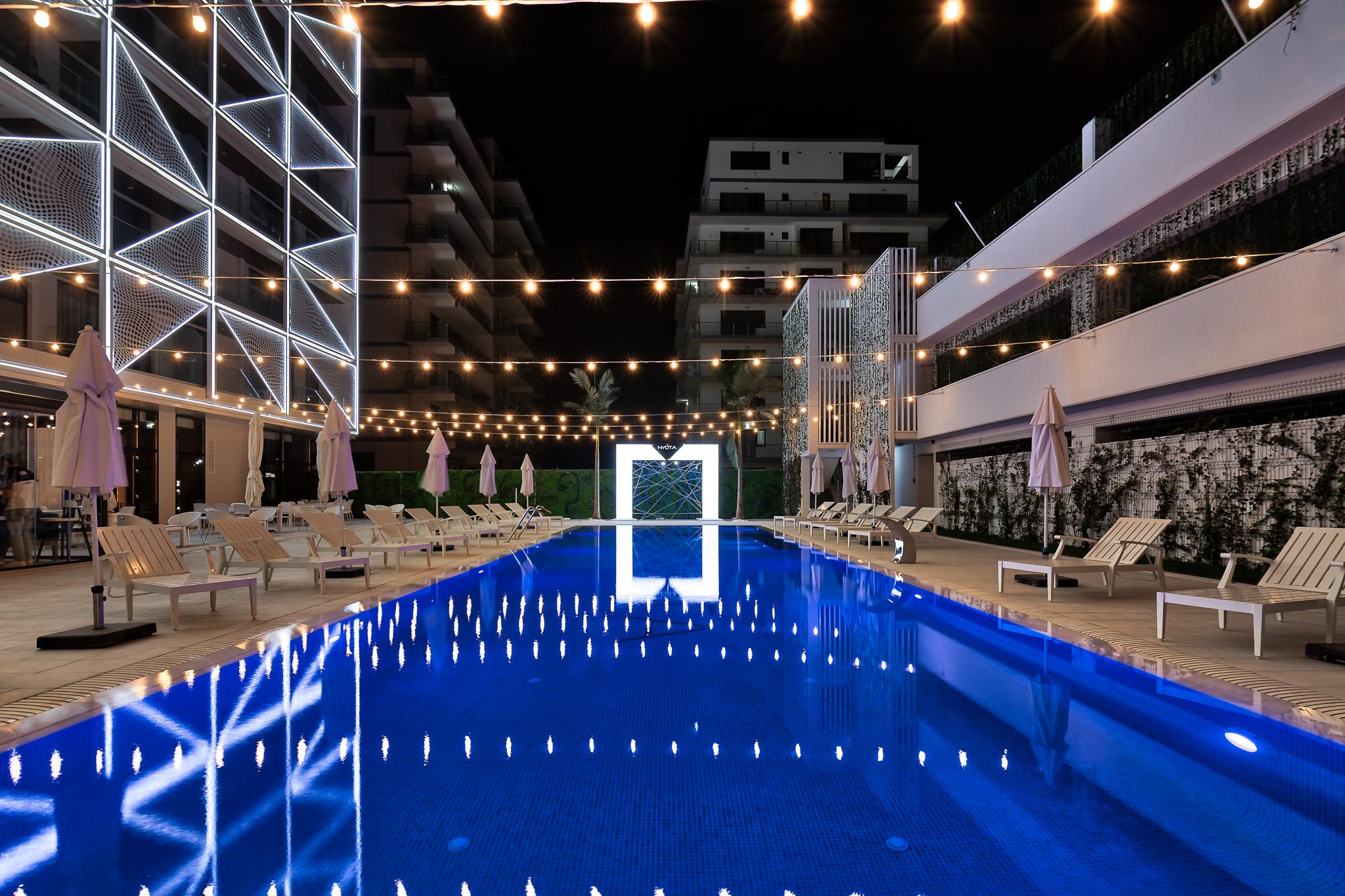 Nyota Hotel & Conference Center Мамая Екстериор снимка